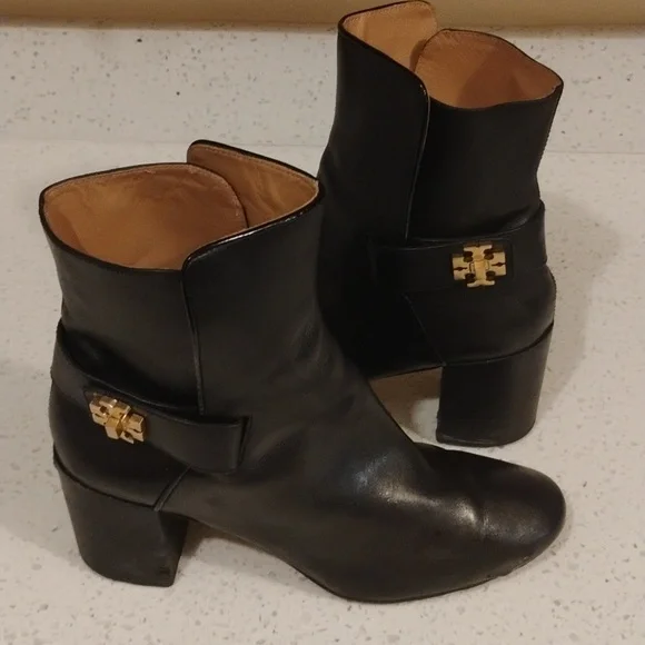 Tory Burch Black Leather Ankle Boots Size 8.5 Women - Picture 2 of 5